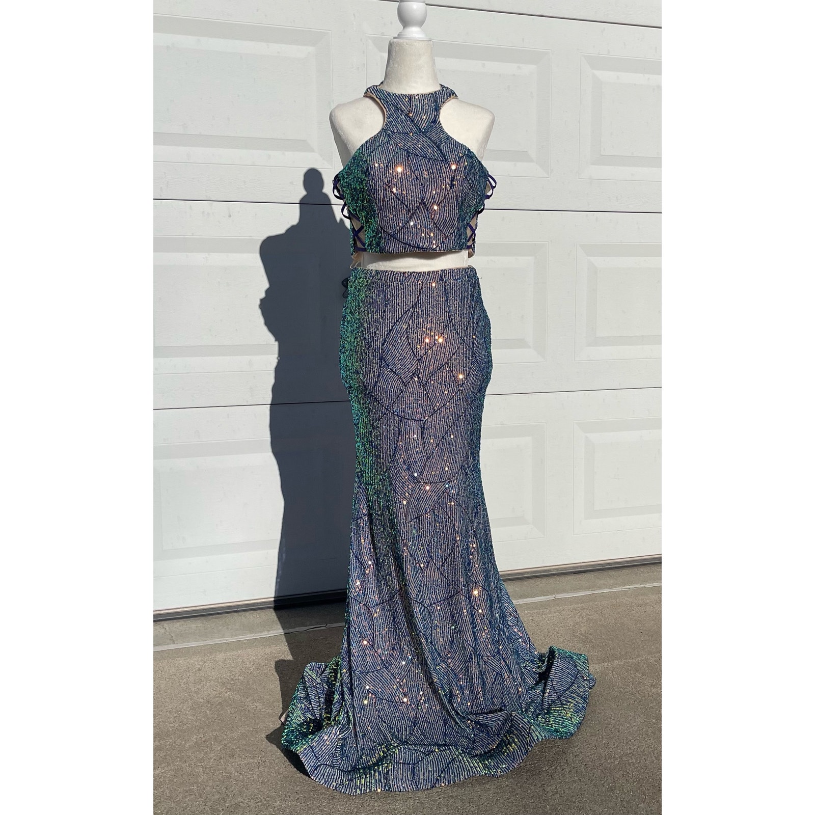 Madison James Sz 4 Purple/Blue Sequin 2-Piece Racer Back Mermaid Prom Dress
